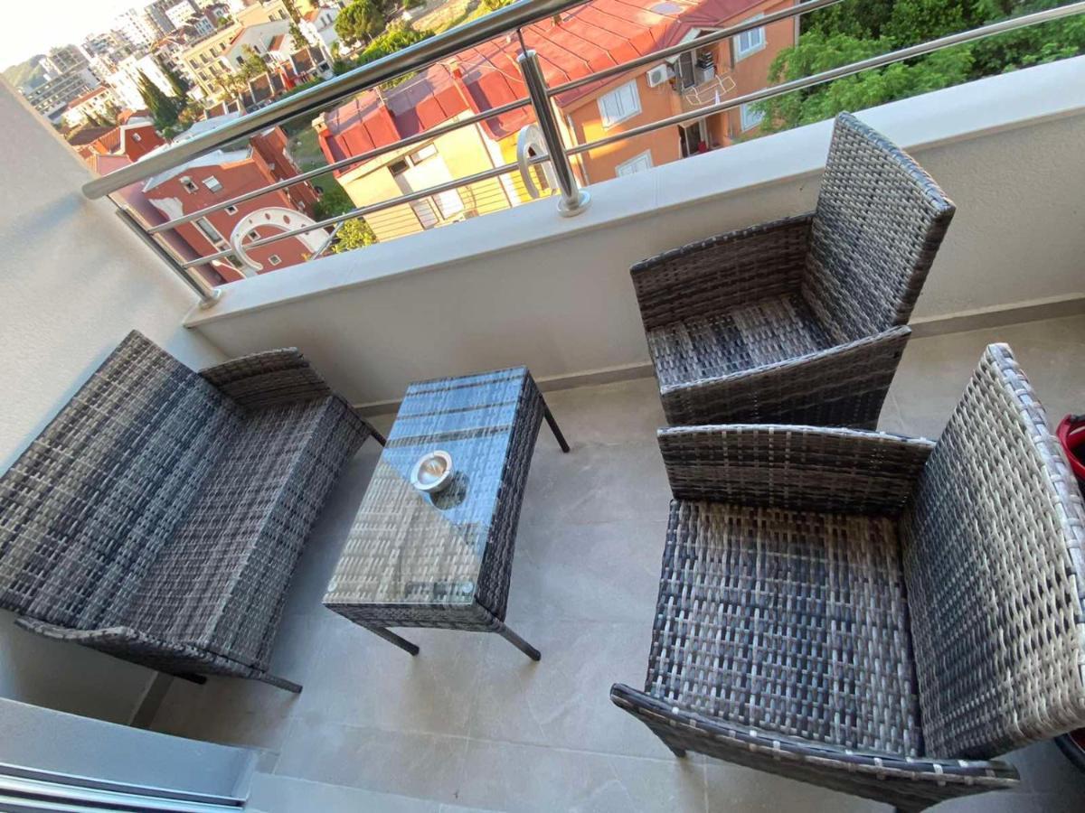 Novato Apartment Budva
