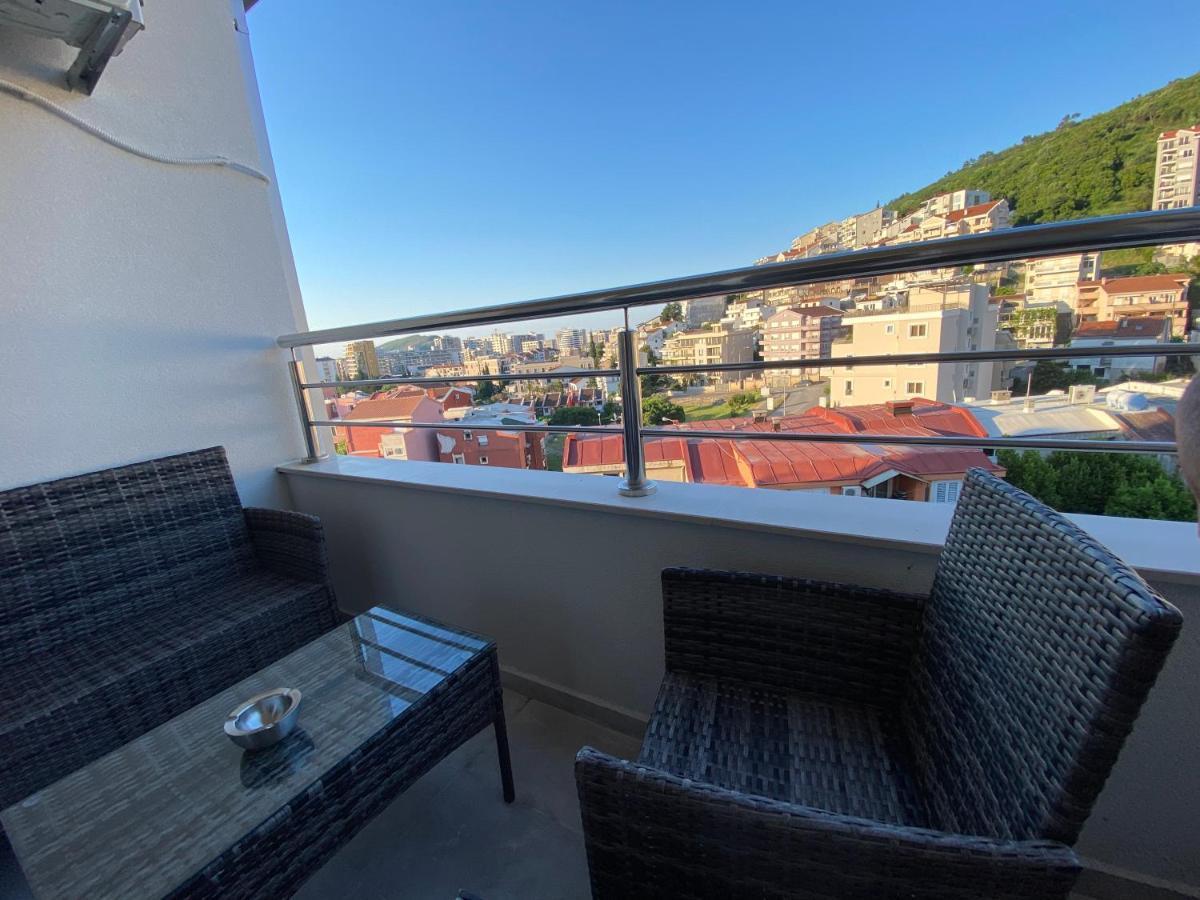 Novato Apartment Budva